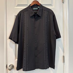 Cubavera Men's Black Short Sleeve Button Down Shirt